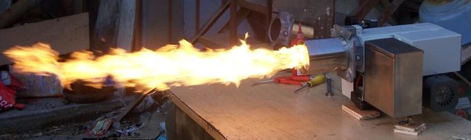 Стабильный горелка для растительного масла отходов диаметром трубы 114 мм с тремя соплами 0